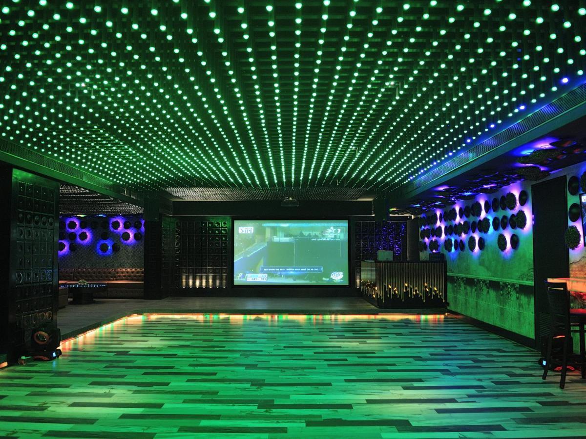 Seven Eleven Hotels And Club Bhayandar Exterior foto