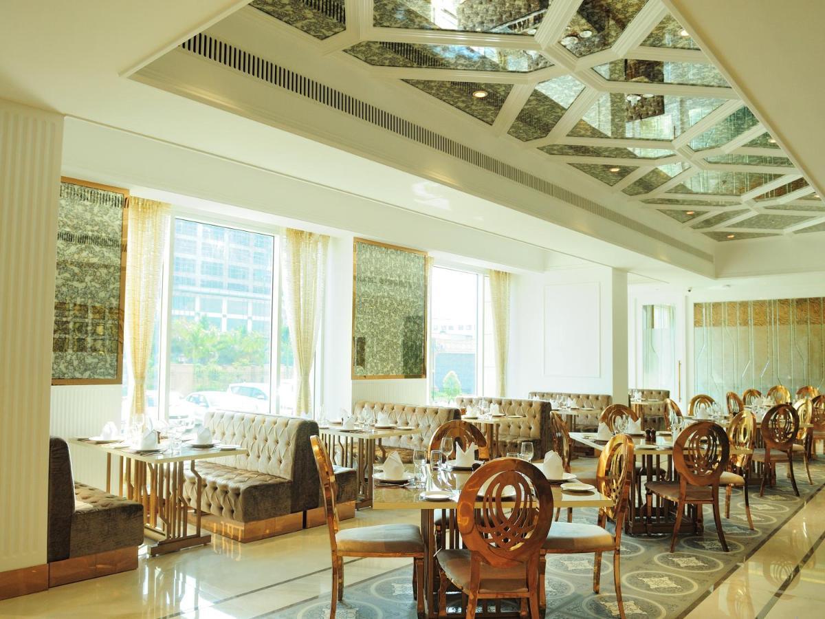 Seven Eleven Hotels And Club Bhayandar Exterior foto