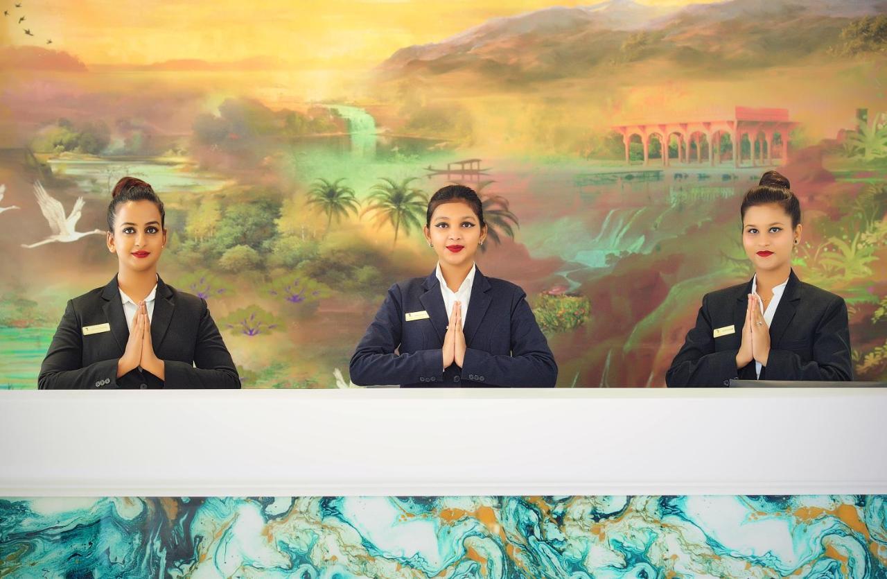 Seven Eleven Hotels And Club Bhayandar Exterior foto